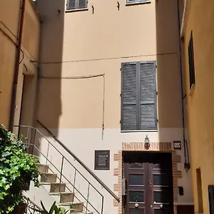 Casa Vacanze Amira, Al Centro Dell' Umbria ! Casa vacanze